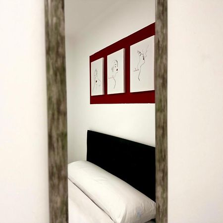 Rooms Rayo Madrid Esterno foto